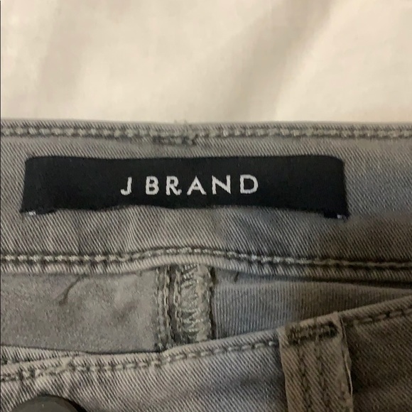 Women’s jeans